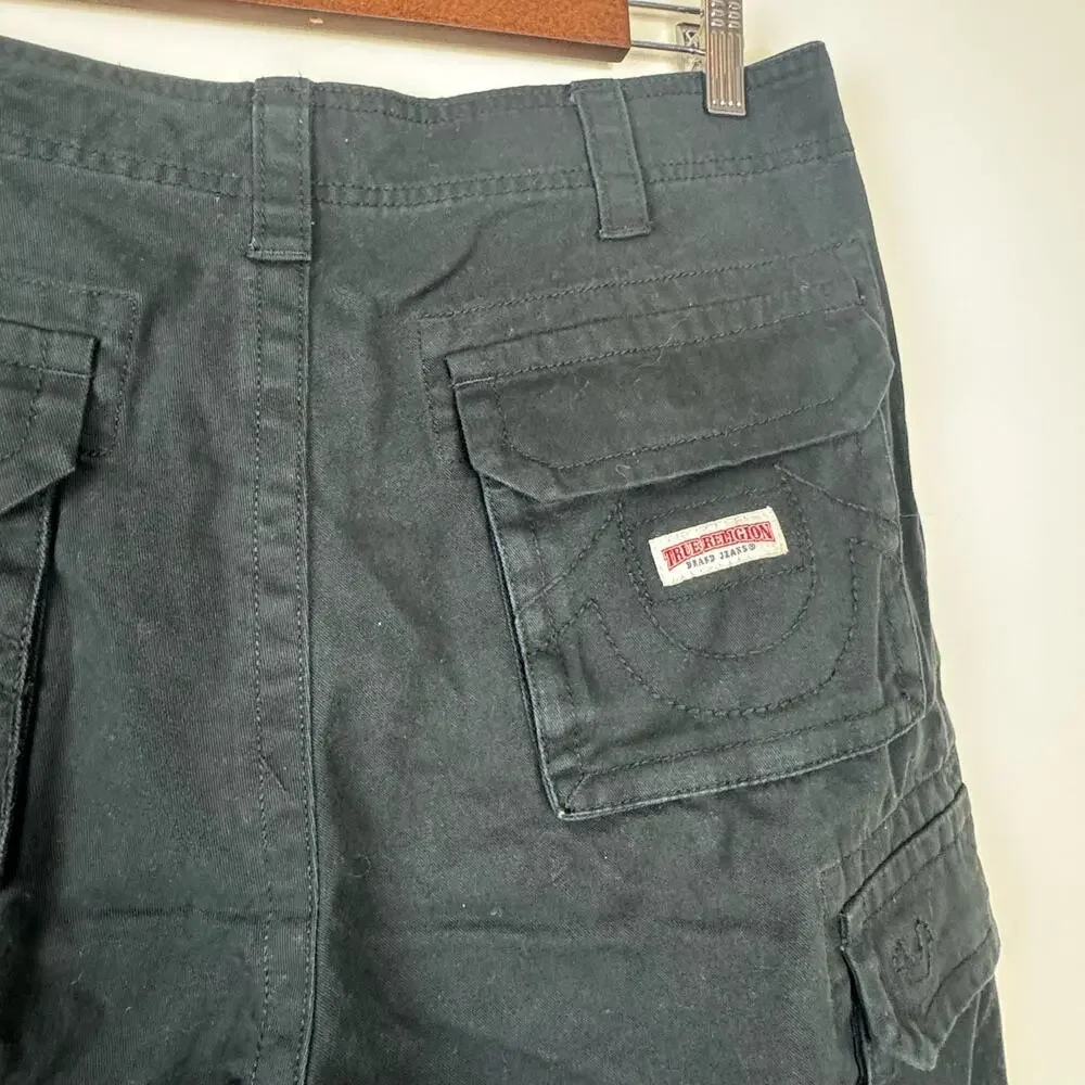 True Religion Jet Black Cargo Shorts NWT Size 31